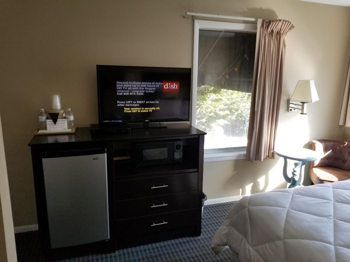 Mainstay Inn Финиксвил Екстериор снимка